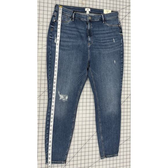 River Island Plus 18 Blue Jeans Skinny Ripped Distressed I4 - Picture 9 of 13